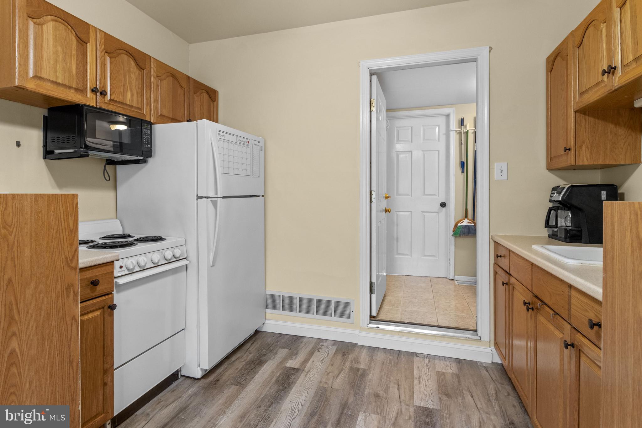 508 Stanford Road Fairless Hills, PA 19030 - Photo 34 of 49 Gallery Image 34