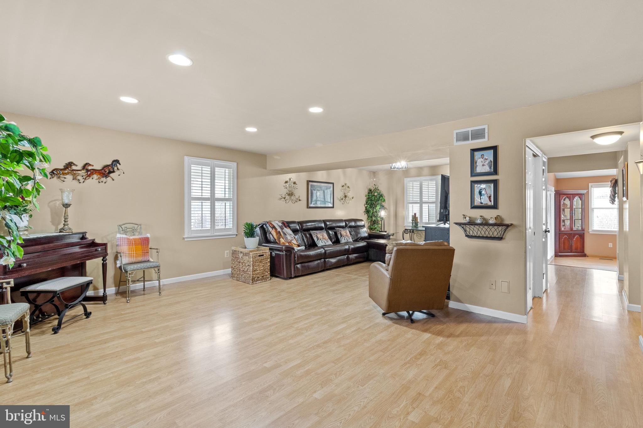 508 Stanford Road Fairless Hills, PA 19030 - Photo 7 of 49 Gallery Image 7