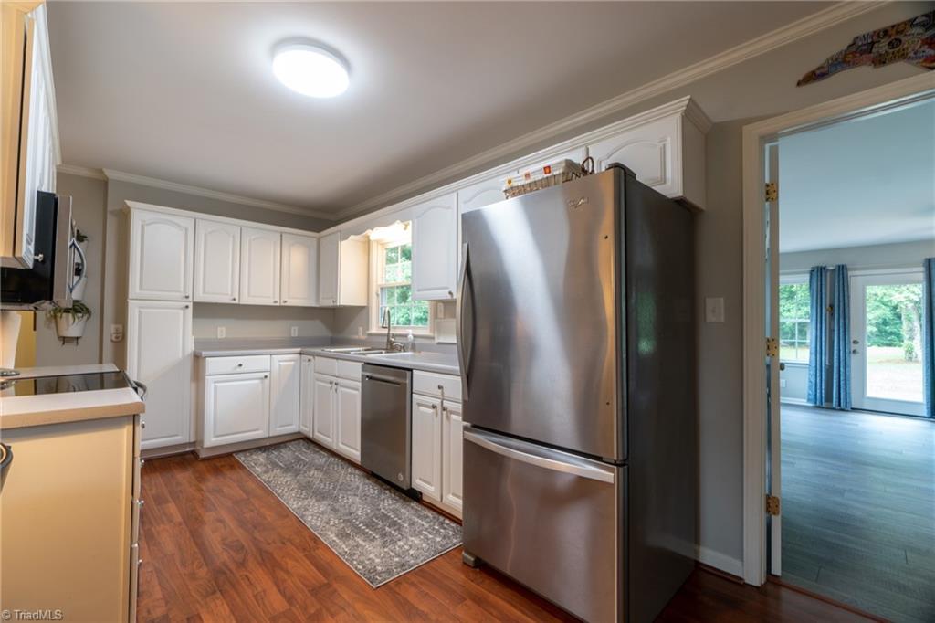 5218 Appomattox Road Pleasant Garden, NC 27313 - Photo 10 of 20