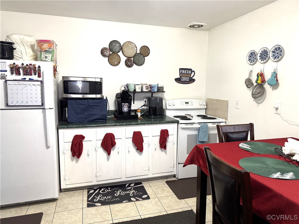3000 Congress Road Richmond, VA 23237 - Photo 5 of 7 unit # 3002 kitchen