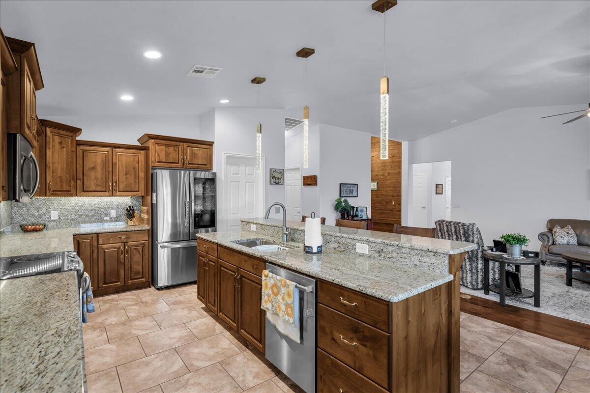 4102 Precious Way Washington, UT 84780 - Photo 5 of 23 17-H-17