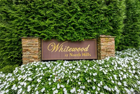 $1,250,000 | 37 Woodland Drive, Roslyn, NY 11576