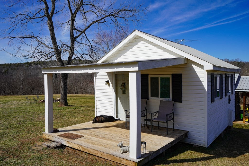 1084 Hedge Road Chatham, VA 24531 - Photo 33 of 75 Gallery Image 33