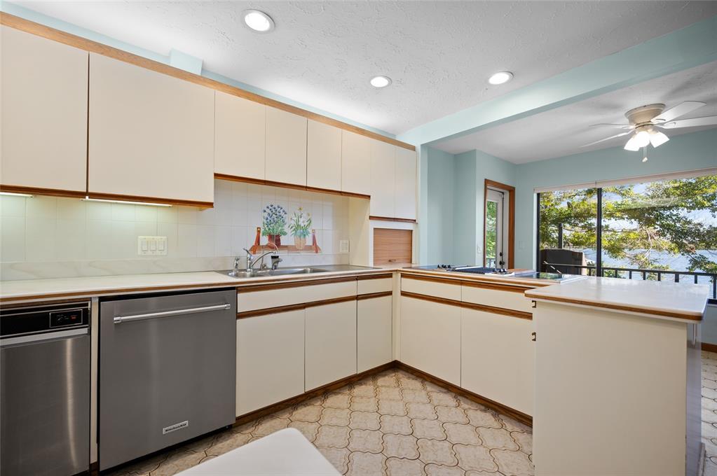 7775 Manasota Key Road Englewood, FL 34223 - Photo 24 of 85