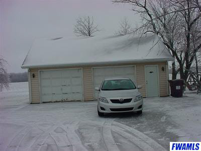 6207 Monroeville Road Fort Wayne, IN 46816 - Photo 2 of 12