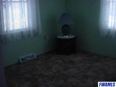 6207 Monroeville Road Fort Wayne, IN 46816 - Photo 9 of 12
