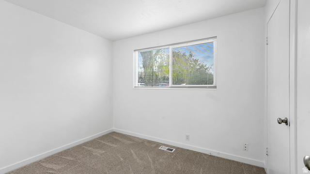 359 East 8400th Street South Sandy, UT 84070 - Photo 10 of 35 Bedroom