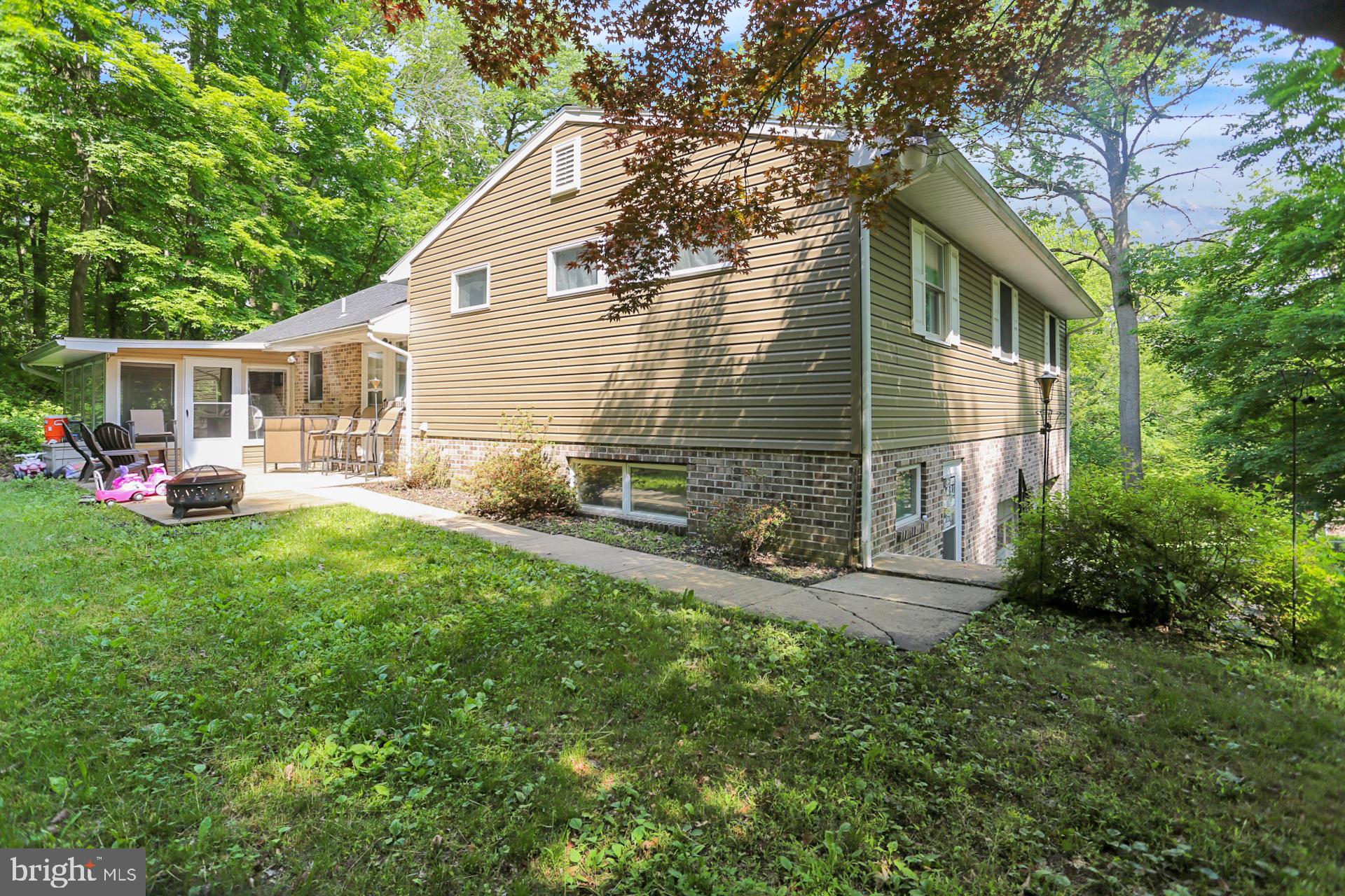 300 Mountain View Road Reading, PA 19607 - Photo 39 of 41