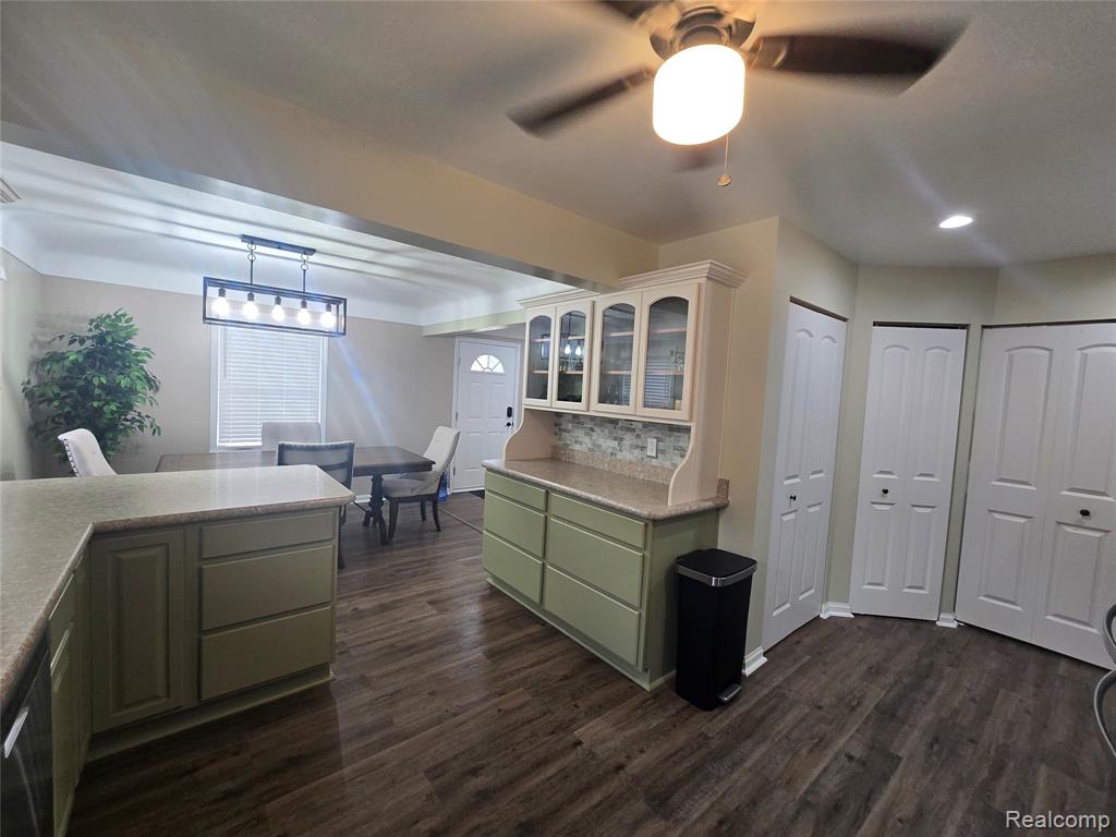 2060 Carleton West Road Carleton, MI 48117 - Photo 6 of 29 Gallery Image 6