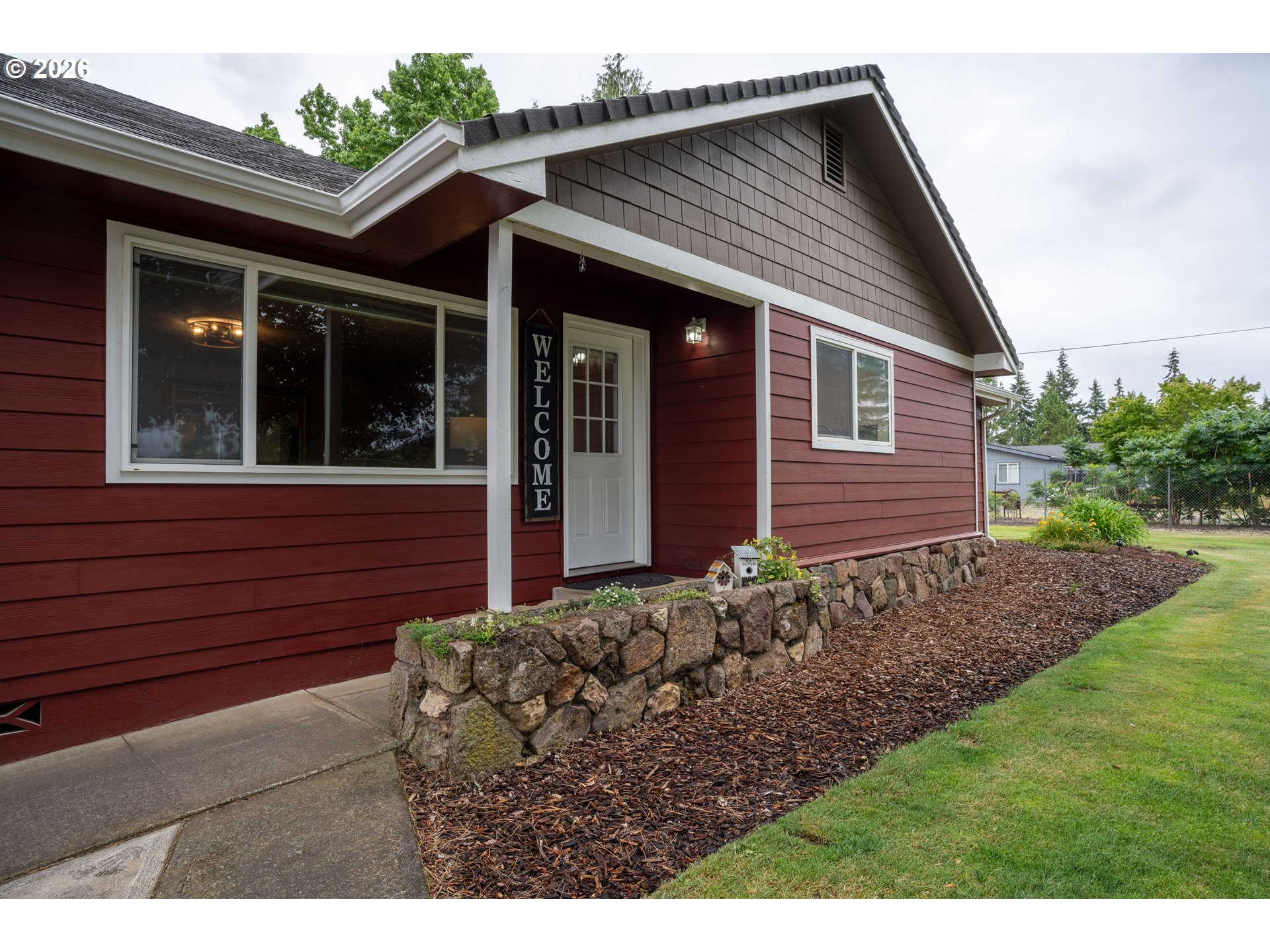 89827 Fir Butte Road Eugene, OR 97402 - Photo 2 of 31