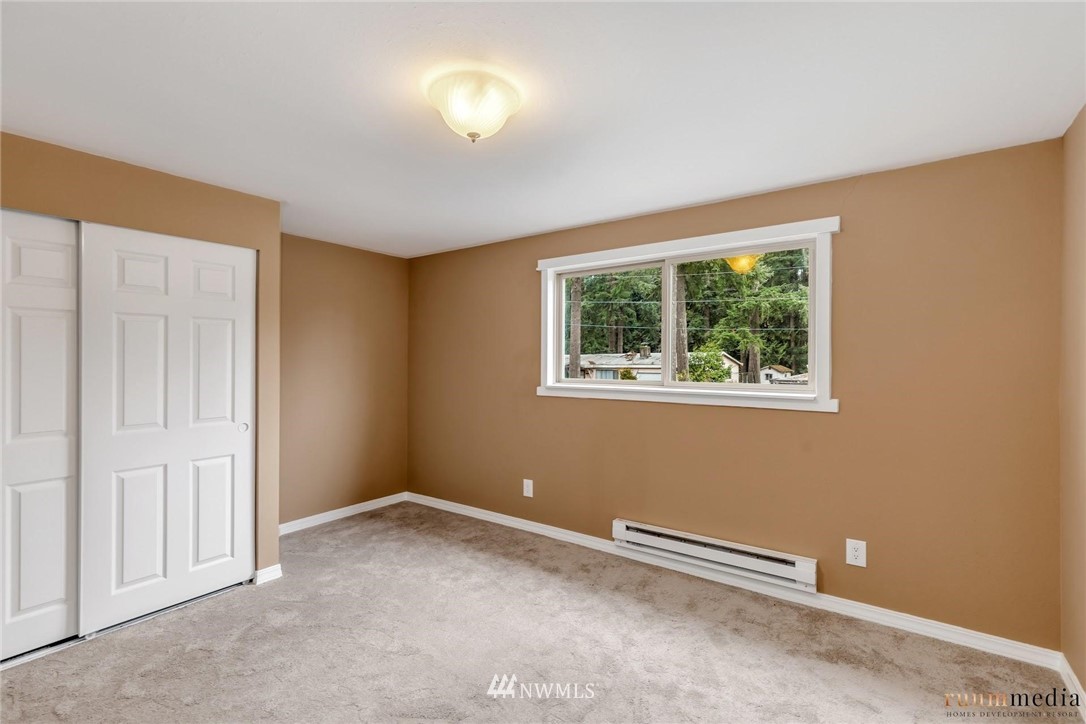 22304 17th Place West Bothell, WA 98021 - Photo 13 of 20