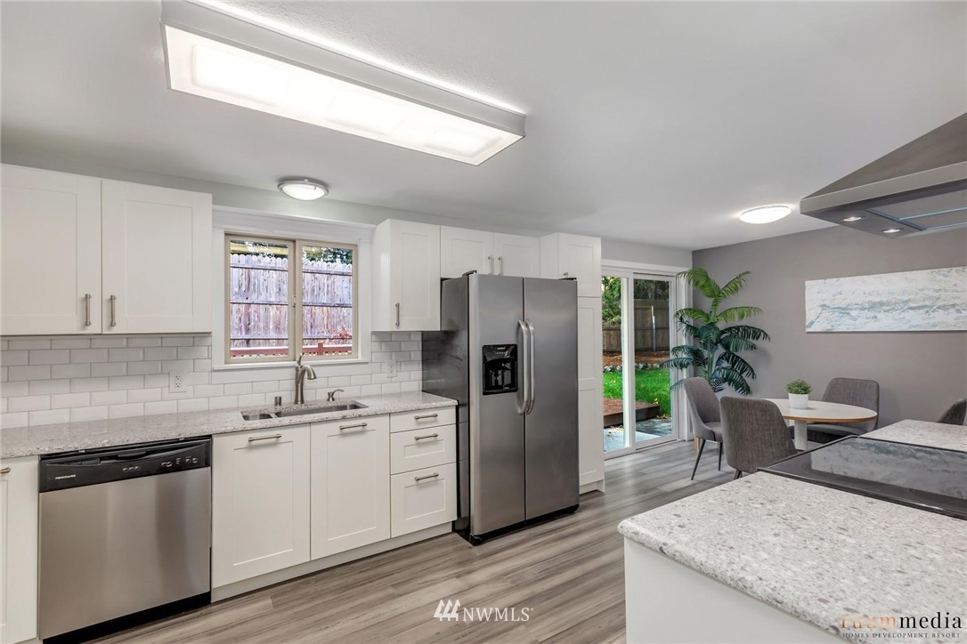 22304 17th Place West Bothell, WA 98021 - Photo 7 of 20