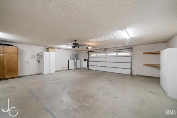 $649,995 | Undisclosed Address, Bakersfield, CA 93306