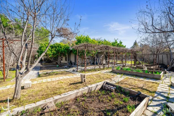 $649,995 | Undisclosed Address, Bakersfield, CA 93306