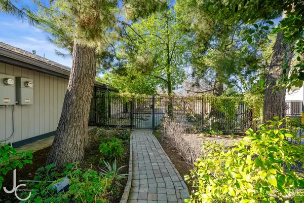 $649,995 | Undisclosed Address, Bakersfield, CA 93306