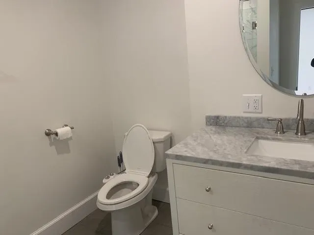 $2,800 | 21 Central Street, Unit 3, Woodstock, VT 05091