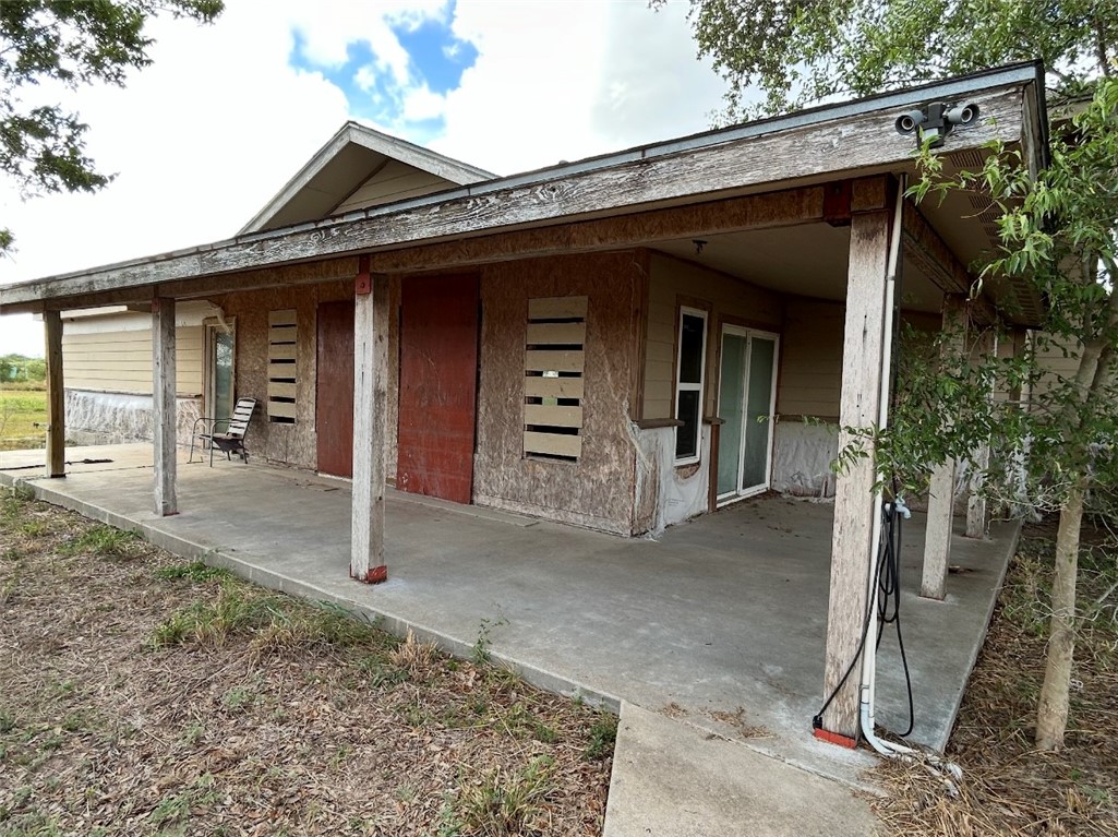 403 County Road 149 Alice, TX 78332 - Photo 3 of 17 a view of a house with a porch