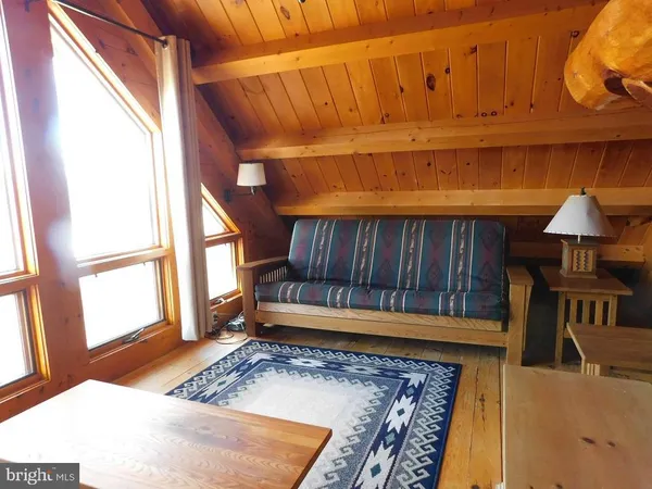 $749,000 | 515 Lookout Lane, Riverton, WV 26814