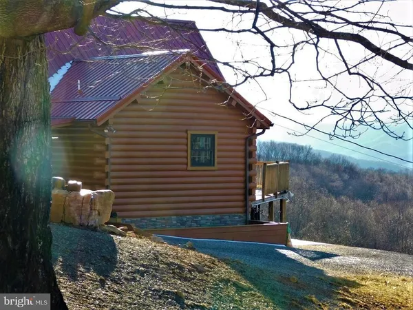 $749,000 | 515 Lookout Lane, Riverton, WV 26814