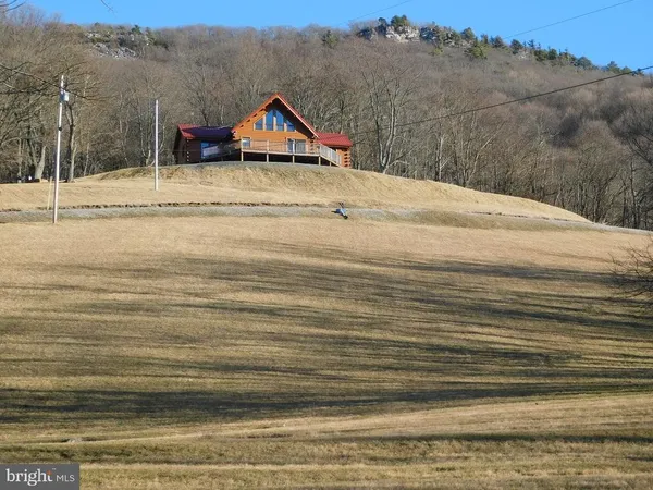 $749,000 | 515 Lookout Lane, Riverton, WV 26814