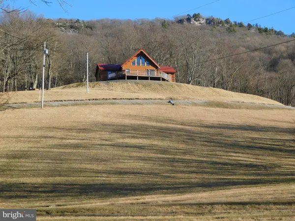 $749,000 | 515 Lookout Lane, Riverton, WV 26814