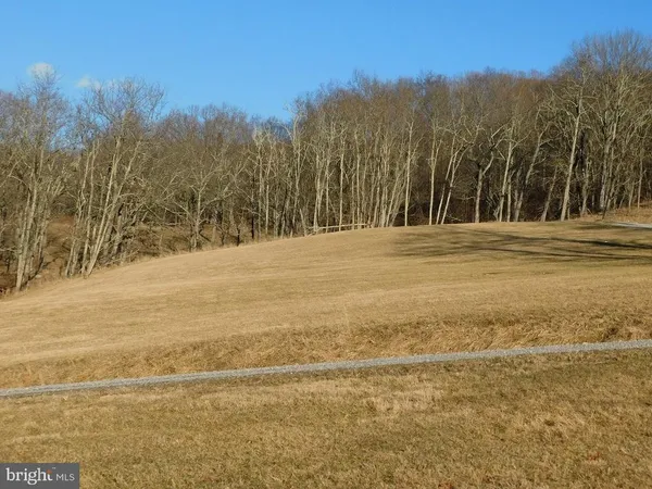 $749,000 | 515 Lookout Lane, Riverton, WV 26814