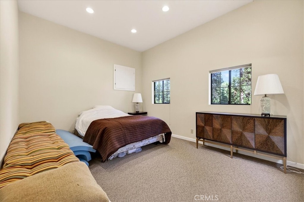 915 Golf Club Road Westwood, CA 96137 - Photo 46 of 67