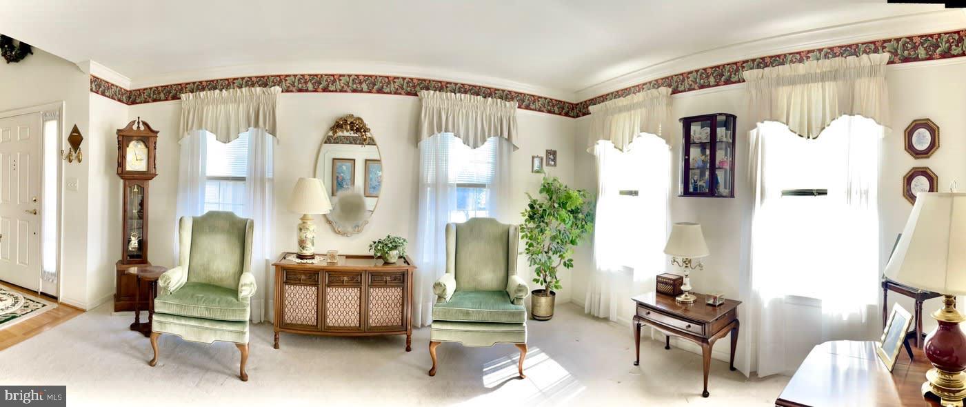 209 Raintree Crossing Hatfield, PA 19440 - Photo 4 of 16