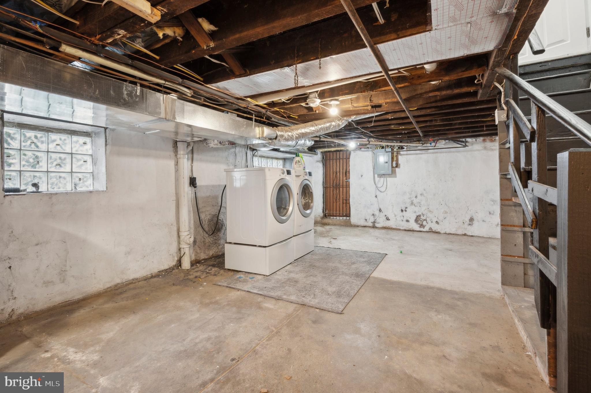 4520 Fernhill Road Philadelphia, PA 19144 - Photo 25 of 30 a view of a garage