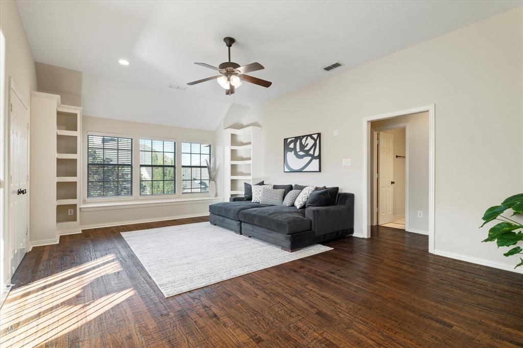 924 Lairds Lane Allen, TX 75013 - Photo 20 of 40