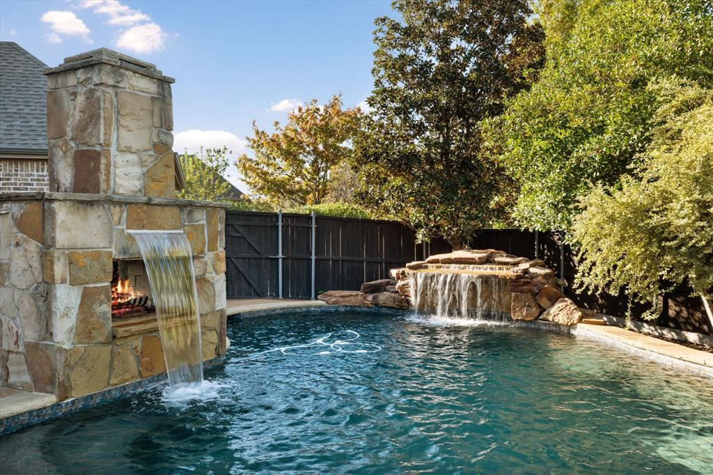 924 Lairds Lane Allen, TX 75013 - Photo 32 of 40