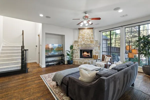 $4,990 | 924 Lairds Lane, Allen, TX 75013