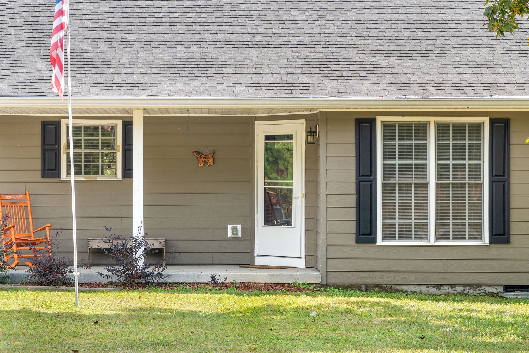 1216 Green Shanty Road Tennessee Ridge, TN 37178 - Photo 3 of 20 a view of a house with swimming pool and porch