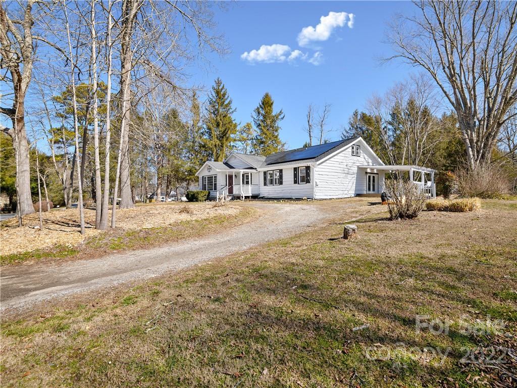 218 Pinner Road Arden, NC 28704 - Photo 2 of 31 Gallery Image 2