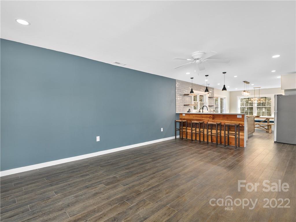 218 Pinner Road Arden, NC 28704 - Photo 5 of 31 Gallery Image 5