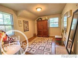 961 Trombley Road Grosse Pointe Park, MI 48230 - Photo 14 of 31
