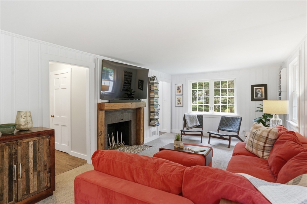 24 Prospect Road Andover, MA 01810 - Photo 14 of 26 Gallery Image 14