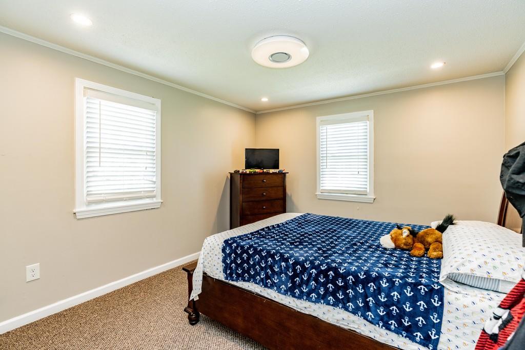 36 Deepfield Road Springfield, MA 01118 - Photo 19 of 31 Gallery Image 19