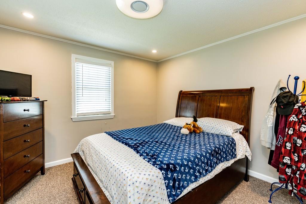36 Deepfield Road Springfield, MA 01118 - Photo 20 of 31 Gallery Image 20