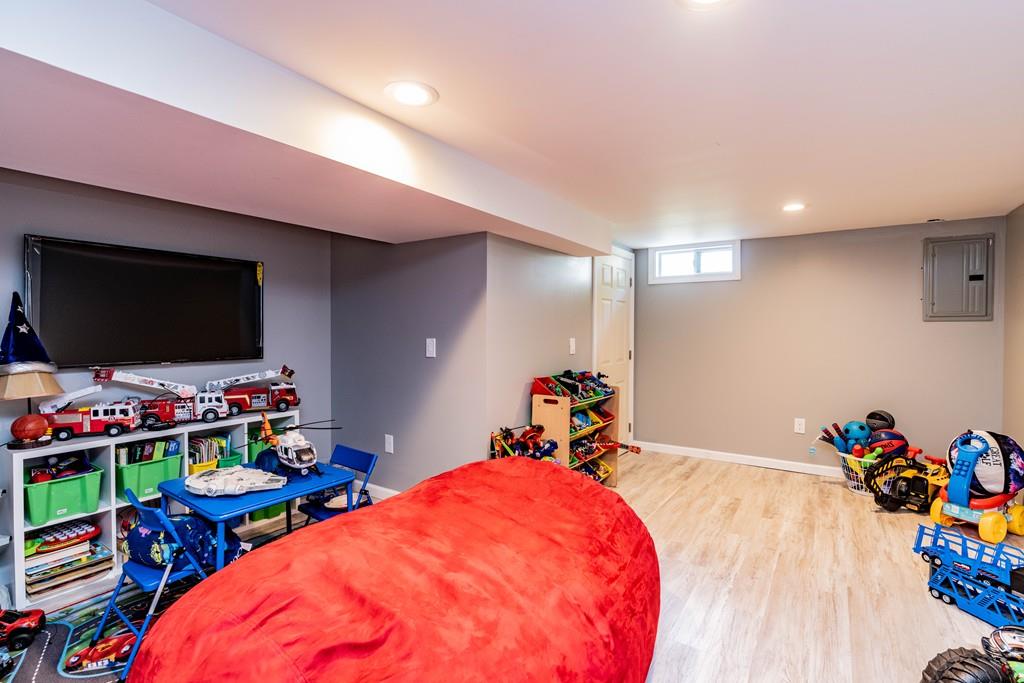 36 Deepfield Road Springfield, MA 01118 - Photo 28 of 31 Gallery Image 28