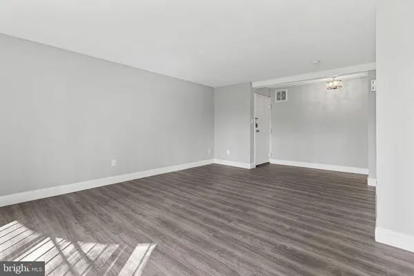 $155,000 | 3310 Huntley Square Drive, Unit T, Temple Hills, MD 20748