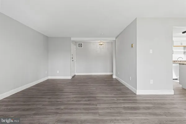 $155,000 | 3310 Huntley Square Drive, Unit T, Temple Hills, MD 20748