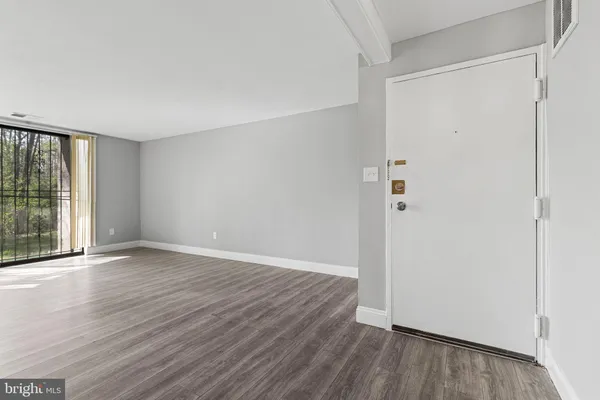 $155,000 | 3310 Huntley Square Drive, Unit T, Temple Hills, MD 20748