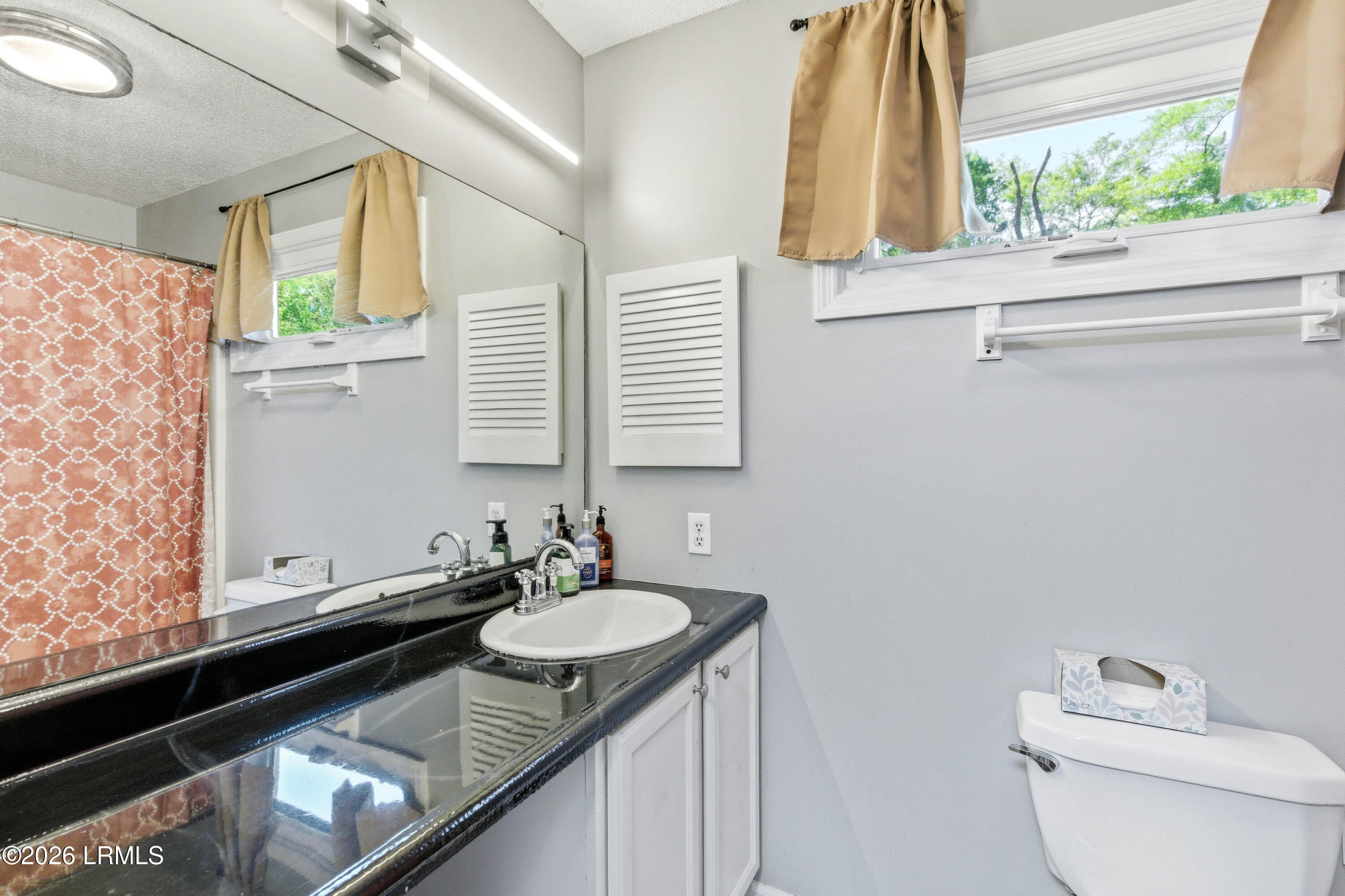 54 Brickyard Point Road South Beaufort, SC 29907 - Photo 32 of 51 Upstairs Full bath