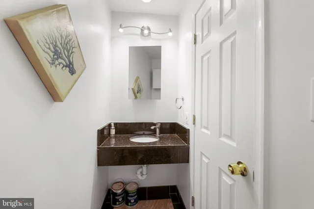 $2,395 | 4005 Anacostia Avenue Northeast, Washington, DC 20019