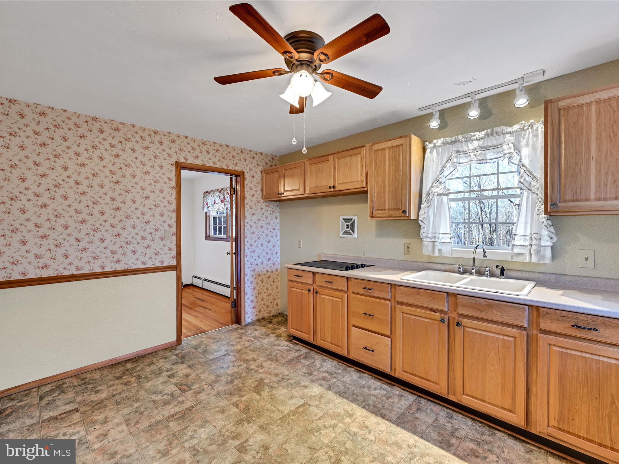147 Mexico Road Pine Grove, PA 17963 - Photo 7 of 30 Kitchen