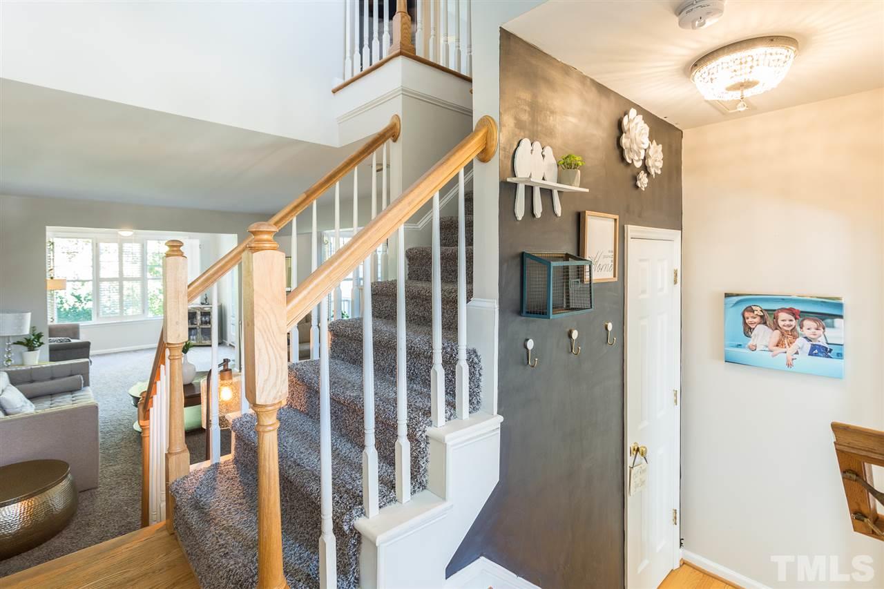 11032 Louson Place Raleigh, NC 27614 - Photo 5 of 30 Gallery Image 5