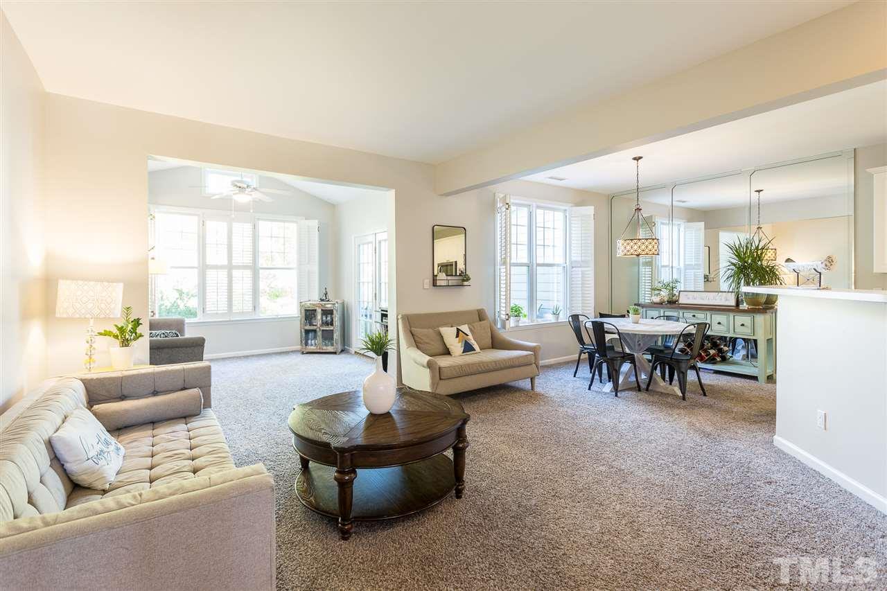 11032 Louson Place Raleigh, NC 27614 - Photo 6 of 30 Gallery Image 6