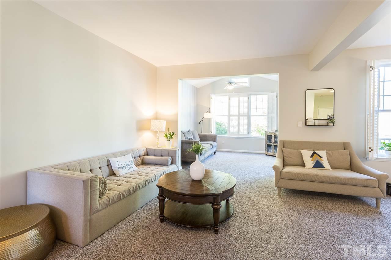 11032 Louson Place Raleigh, NC 27614 - Photo 7 of 30 Gallery Image 7