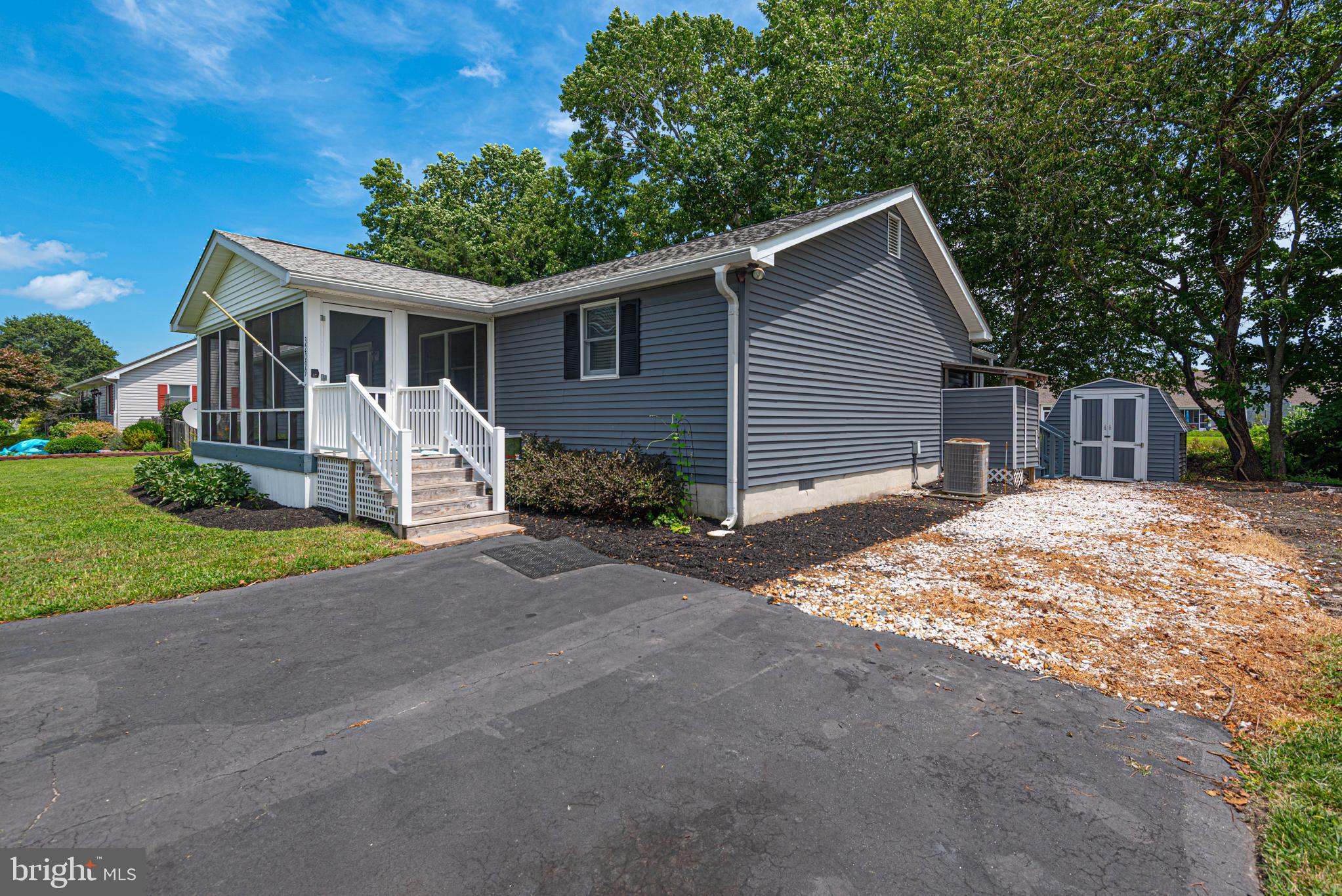 32099 Warren Road Millville, DE 19967 - Photo 4 of 61 Gallery Image 4